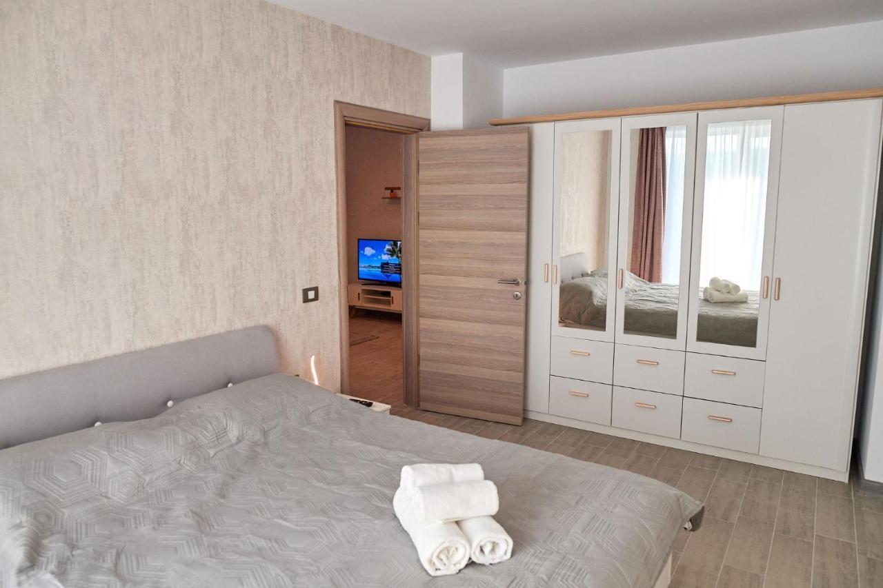 Blu Sea View Apartment - Spa Pools Beach Resort 马马亚 外观 照片